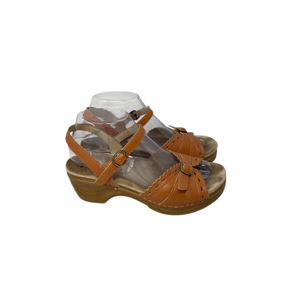 Sanita Sandals Women's Size 7 Honey Tan Leather Block Heel Buckle - Picture 1 of 12